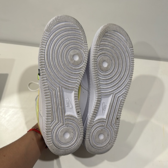 Nike sneakers - Picture 4 of 5